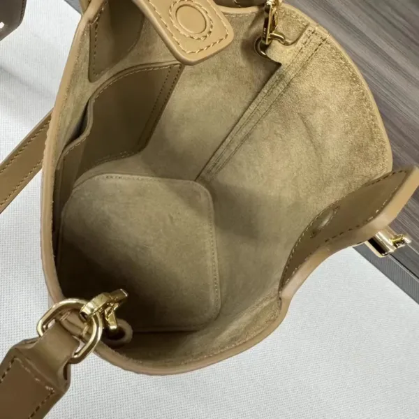 Hermès Picotin Lock 18 Gray Togo Leather Bucket Bag - 17