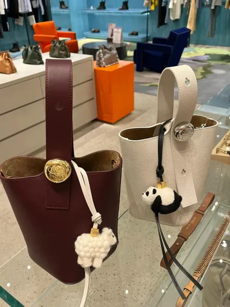 Hermès Picotin Lock 18 Gray Togo Leather Bucket Bag - 33