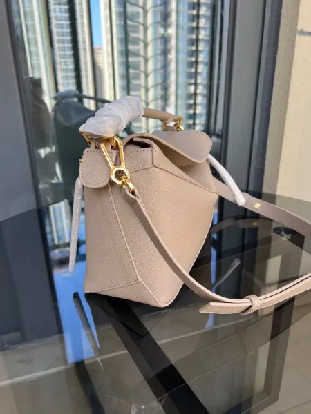 Loewe Puzzle Mini Bag Off-White Leather Shoulder Bag - 11