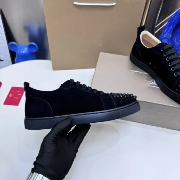 Valentino Garavani Rockstud Spike Low-Top Black Sneakers - 5