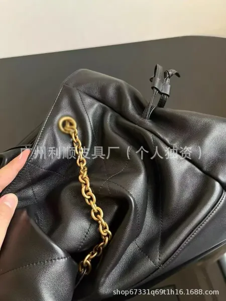 Yves Saint Laurent Loulou Chain Shoulder Bag Black - 6