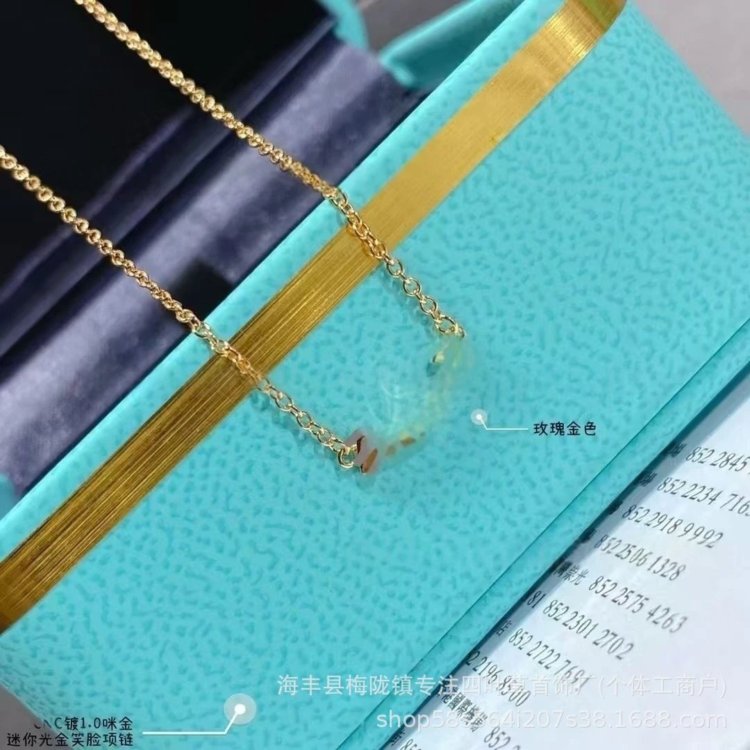 CNC-Plated 1.0μm Gold Mini Smiling Face Pendant Necklace in Rose Gold
