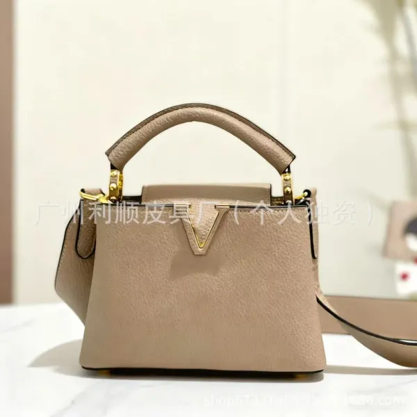 Valentino Garavani VLogo Small Top Handle Bag Black Handbag - 10