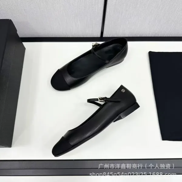 Chanel Mary Jane Block Heel White and Black Leather Shoes - 12