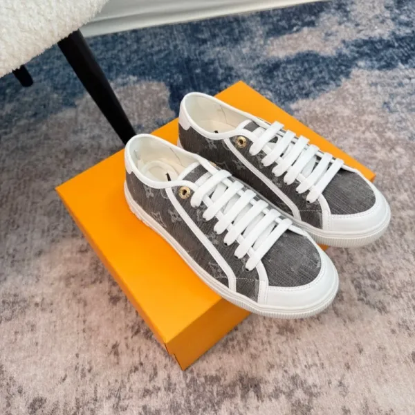 Louis Vuitton LV Trainer Pink Monogram Canvas Sneakers - 4