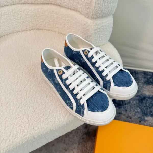 Louis Vuitton LV Trainer Pink Monogram Canvas Sneakers - 9