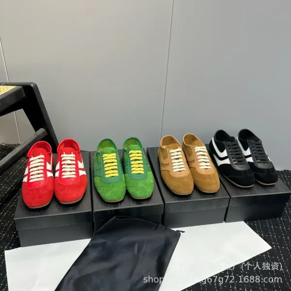Design Retro Suede Sneakers Green with Yellow Laces Casual Shoes - 5