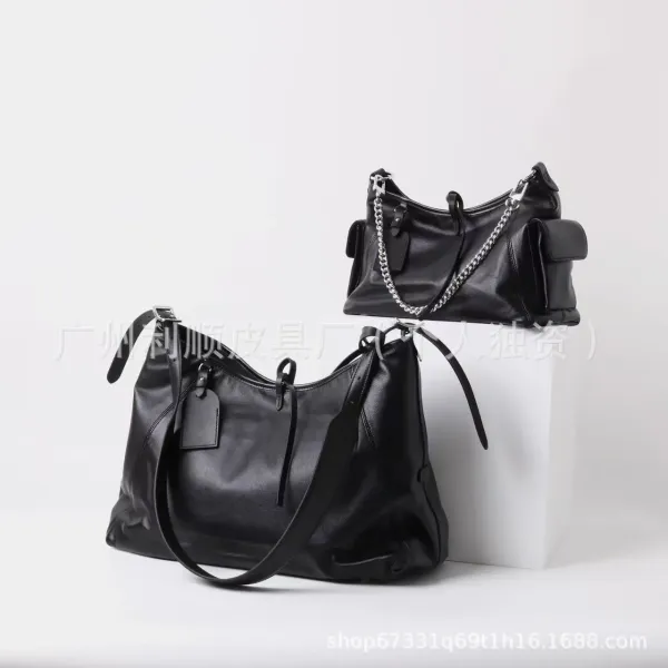 Black Warrior Hobo Bag in Glossy Leather with Chain Strap - 9
