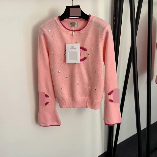 Chanel CC Star-Embroidered Yellow Knit Sweater - 4