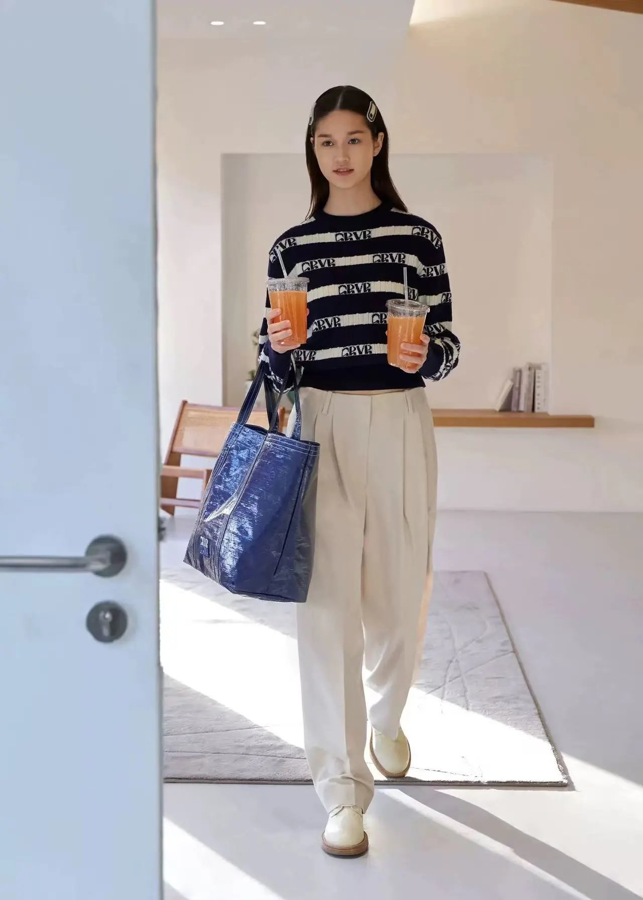 GRA Logo Stripe Ribbed Knit Sweater White/Gray - 33