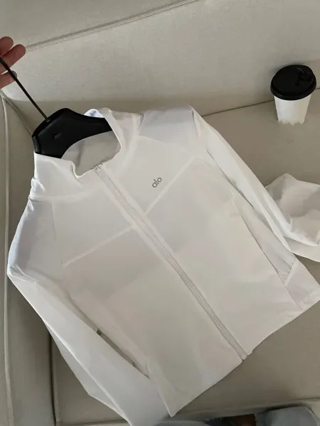 Alo Yoga防晒插肩袖夹克卡其色 Jacket - 6