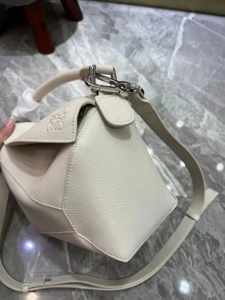 Loewe Puzzle Mini Bag Off-White Leather Shoulder Bag - 9