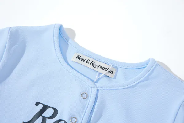 Rose & Resurrection Rest & Recreation White Graphic T-Shirt - 41
