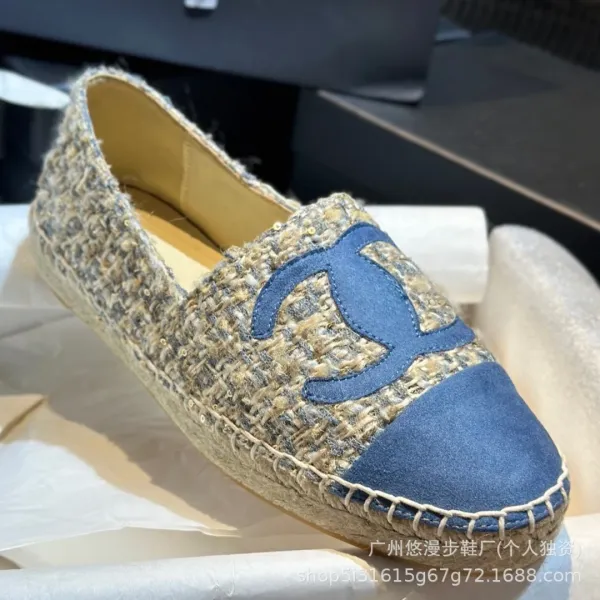 Chanel CC Logo Quilted Espadrille Loafers Black and White - 18