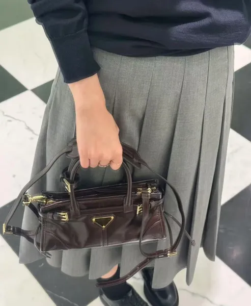 Prada Cahier Patent Leather Black Handbag - 11