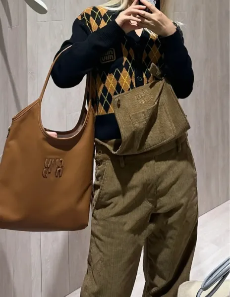 Miu Miu Logo-Embossed Distressed Brown Tote Bag - 4