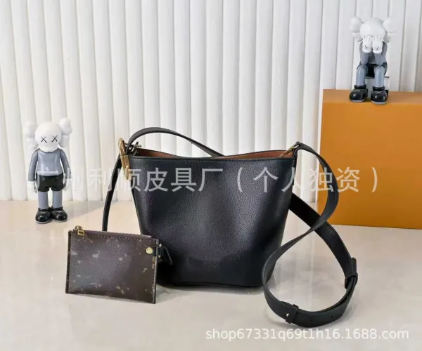 Louis Vuitton Monogram Canvas Card Holder x Tan Leather Bucket Bag Set - 5