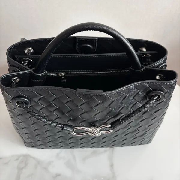Bottega Veneta The Pouch Black Woven Leather Tote Bag - 27
