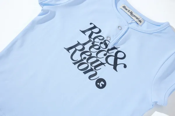 Rose & Resurrection Rest & Recreation White Graphic T-Shirt - 36