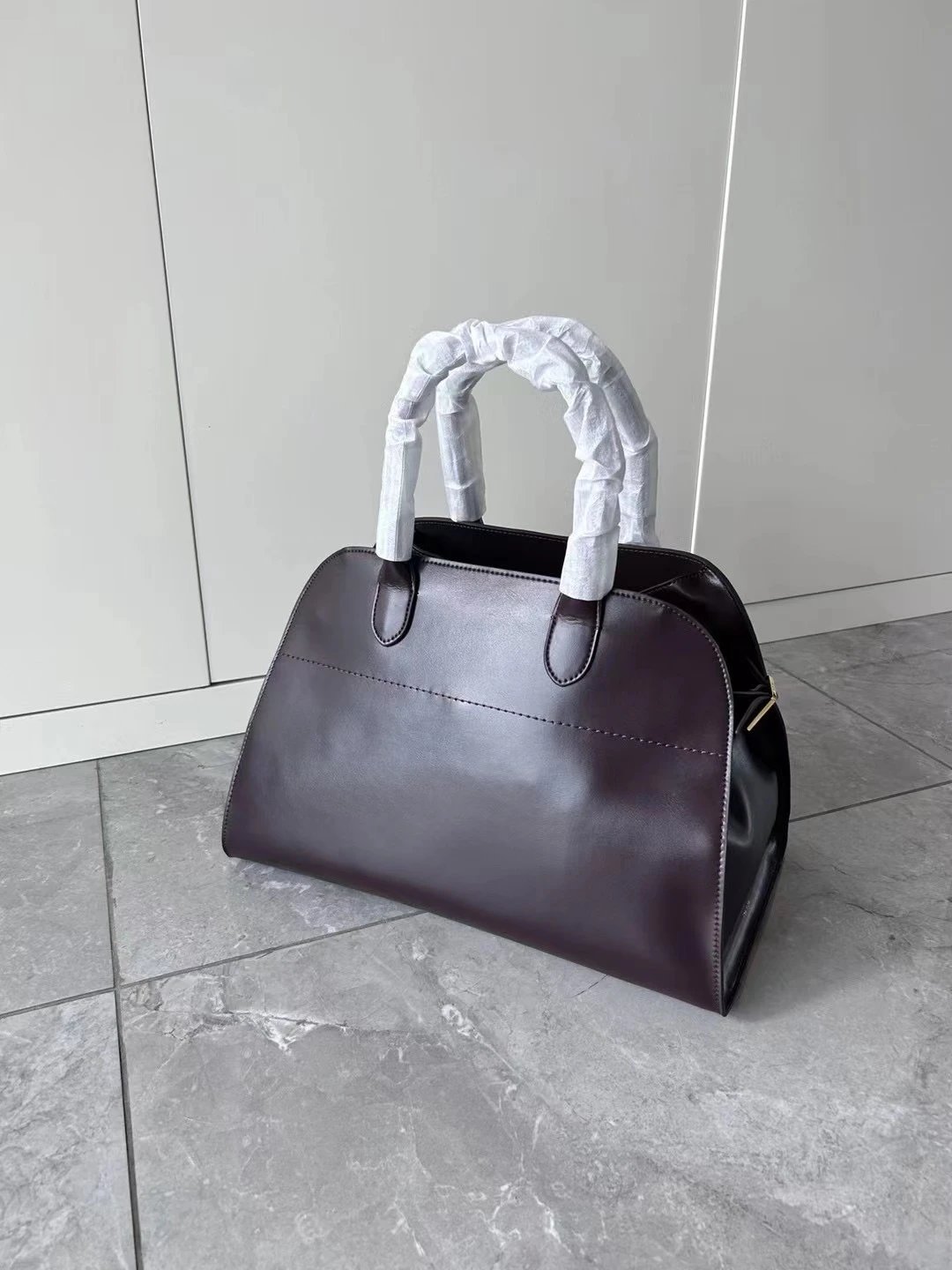 Design Boston Bag Burgundy Leather Handbag