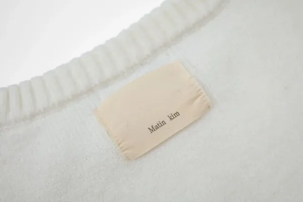 Matin White Knit Sweater with Bold Typography - 17