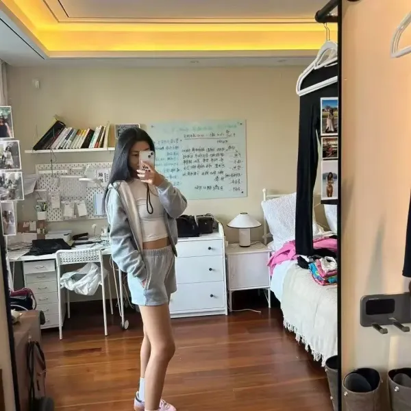 Design Wide-Leg Sweatpants Pink - 13