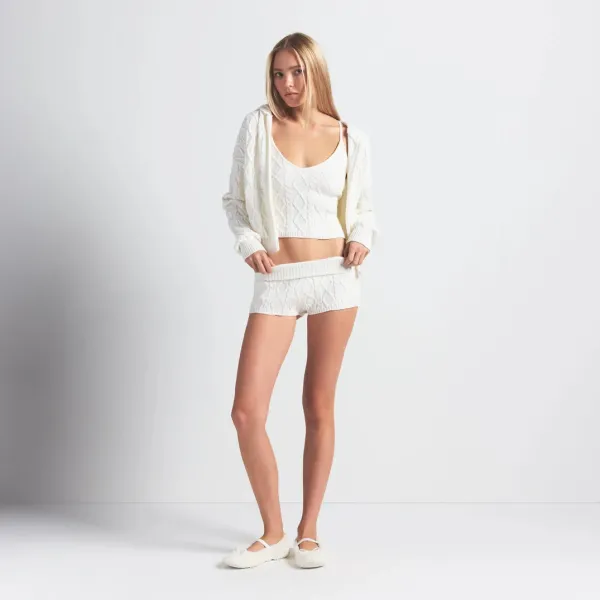 Cable Knit Cropped Vest Top in Light Gray - 10