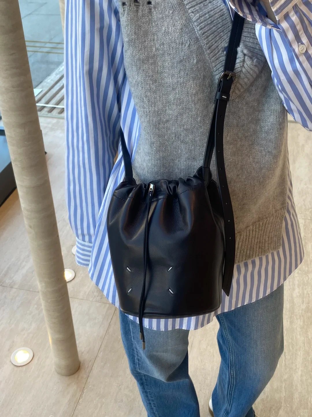 Maison Margiela Glam Slam Bucket Bag Black - 5