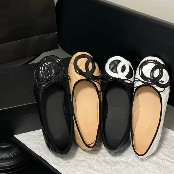 Chanel CC Logo Quilted Ballet Flats Black and White Shoes - 4