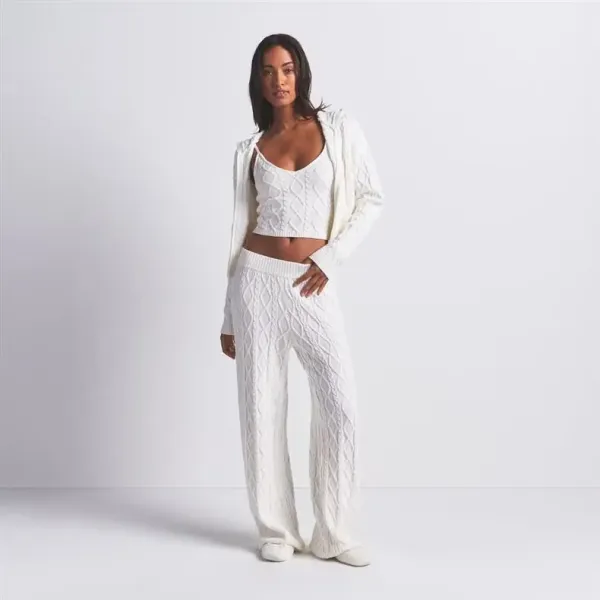 Cable Knit Cropped Vest Top in Light Gray - 7
