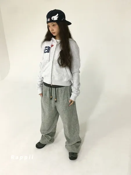 Comme des Garçons Play Polka Dot Heart Hoodie Navy - 39