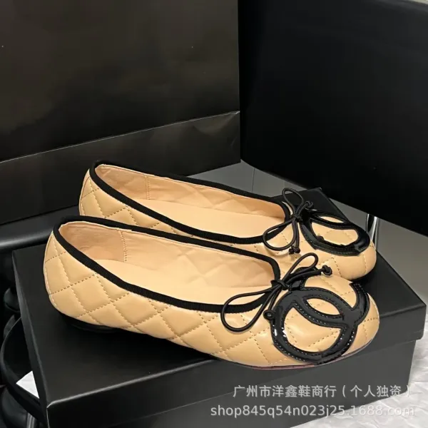 Chanel CC Logo Quilted Ballet Flats Black and White Shoes - 26