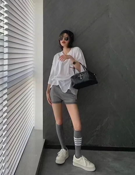 Thom Browne 4-Bar Stripe Waffle Knit Shorts White - 4
