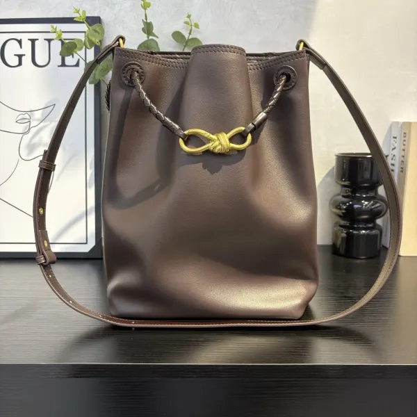 Bottega Veneta The Knot Bucket Bag Chocolate Brown Leather - 17