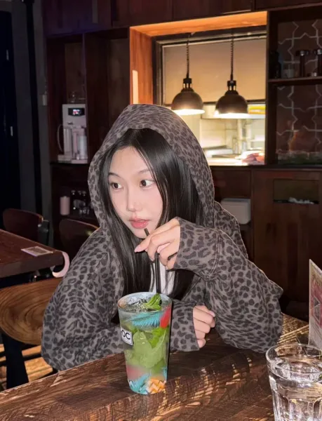Gallery Dept. Leopard Print Zip-Up Hoodie - 16