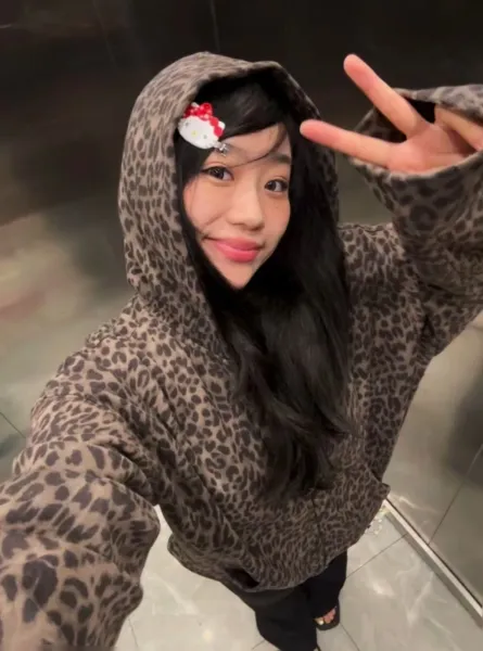 Gallery Dept. Leopard Print Zip-Up Hoodie - 14
