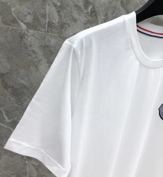 Thom Browne Anchor Embroidered Navy T-Shirt - 39