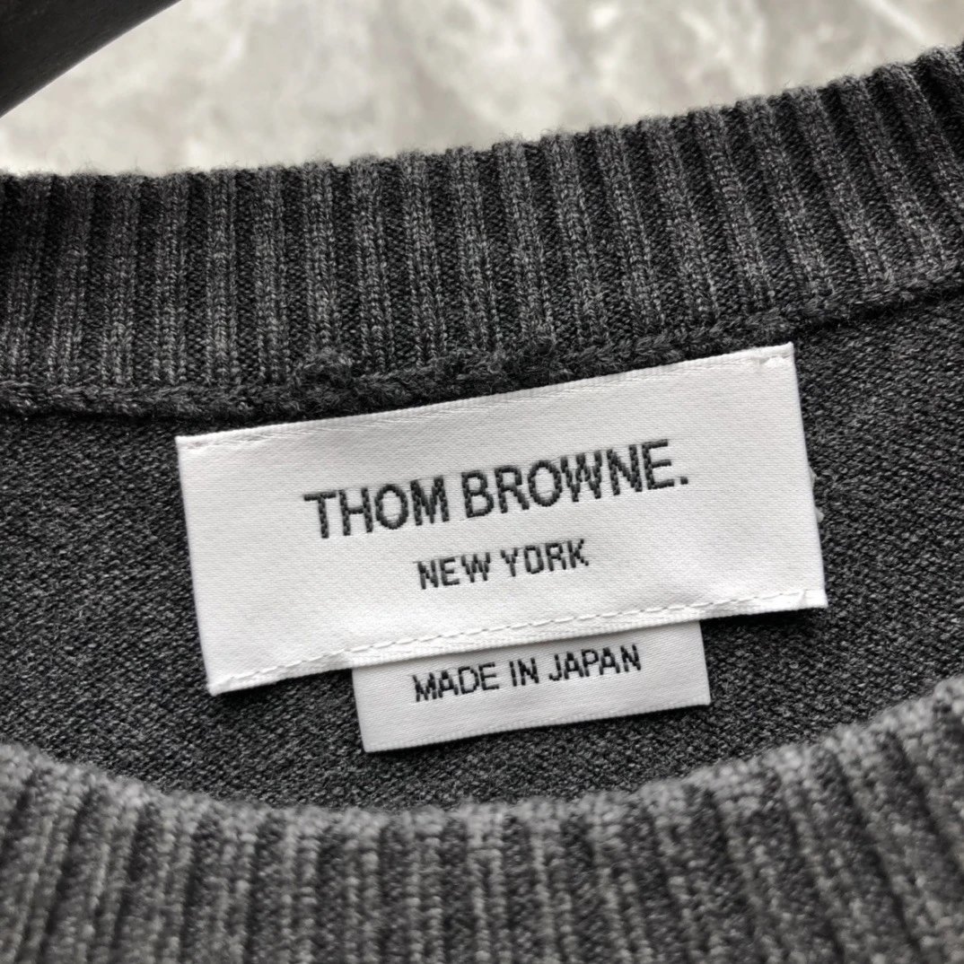 Thom Browne 4-Bar Stripe Crewneck Sweater Beige - 31