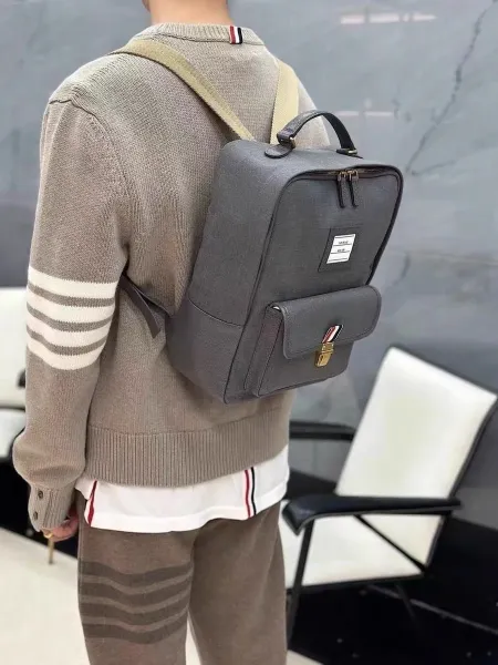 Thom Browne 4-Bar Stripe Crewneck Sweater Gray - 14
