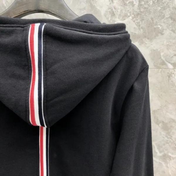 Thom Browne Classic Four-Bar Stripe Gray Sweatshirt - 32