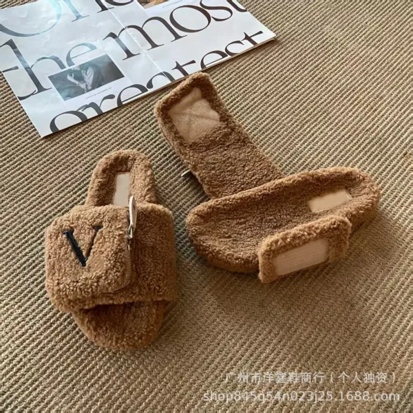 Valentino Garavani VLogo Shearling Slippers Brown - 20