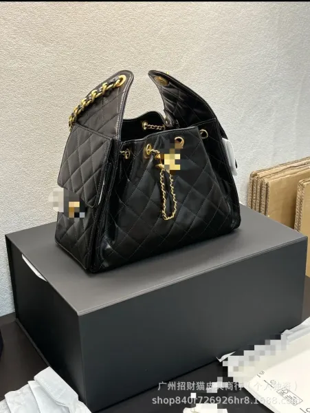 Chanel Drawstring Bucket Bag Gray Suede - 5