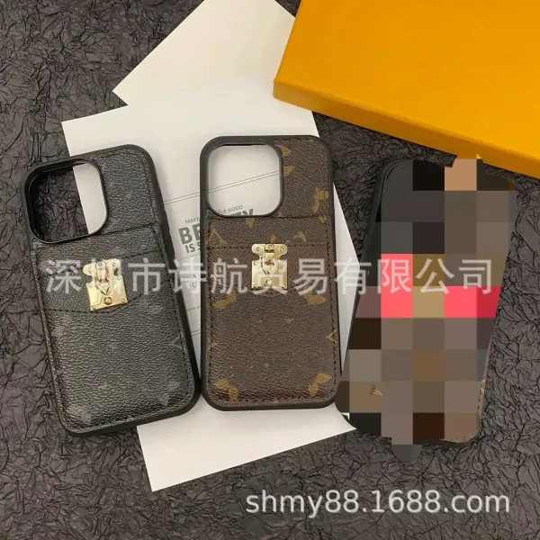 Louis Vuitton Monogram Cardholder Phone Case Brown - 2