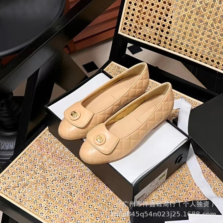 Chanel Quilted Loafers Black Leather Shoes - 30