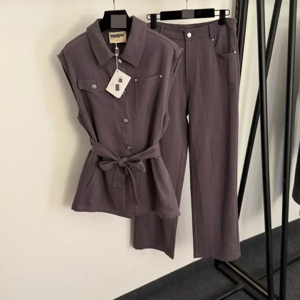 Brown Utility Sleeveless Shirt and Cropped Pants Set - 5