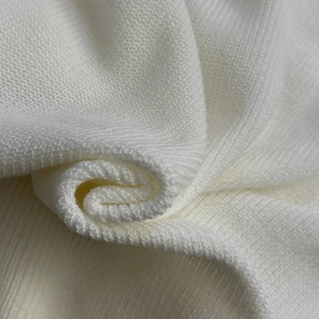 Unbranded Knitwear Pearl-Embellished Mock-Neck Short-Sleeve Knit Top product detail image 10