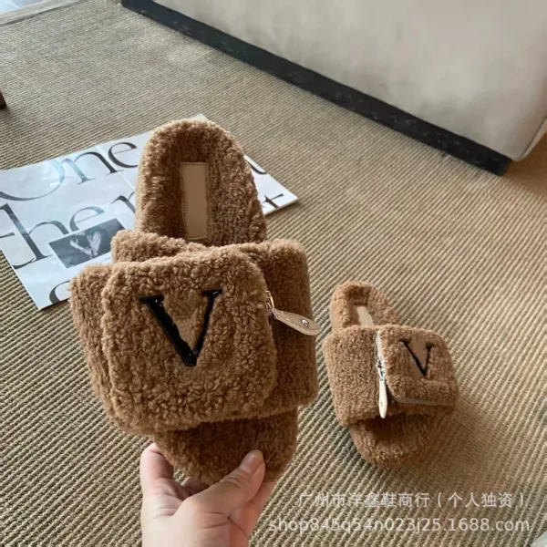 Valentino Garavani VLogo Shearling Slippers Brown - 17