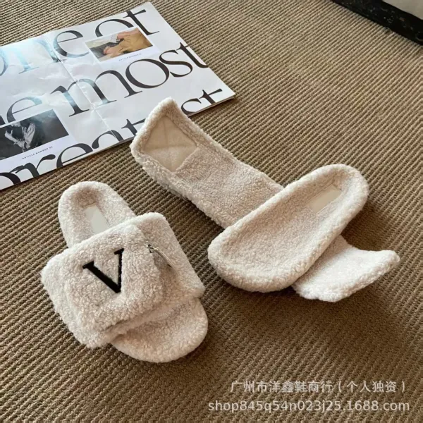Valentino Garavani VLogo Shearling Slippers Brown - 24