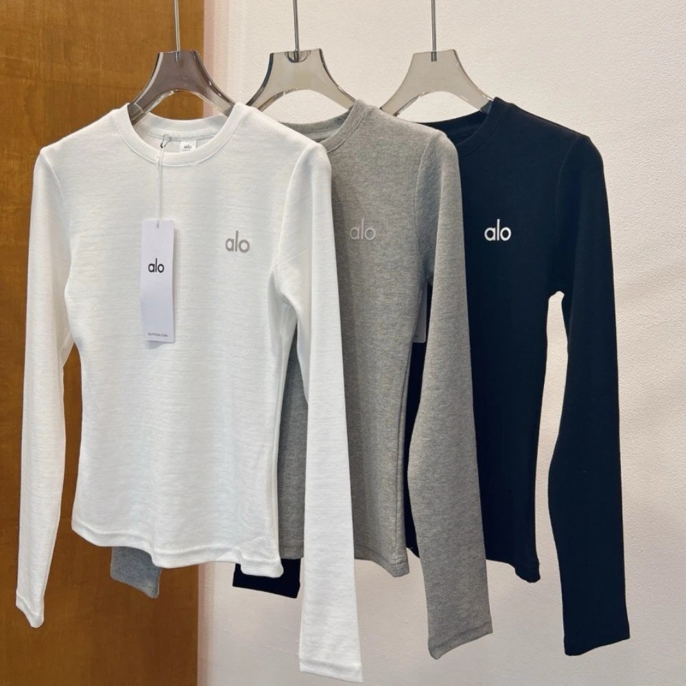 Alo Yoga Long Sleeve Base Layer Top Black - 4