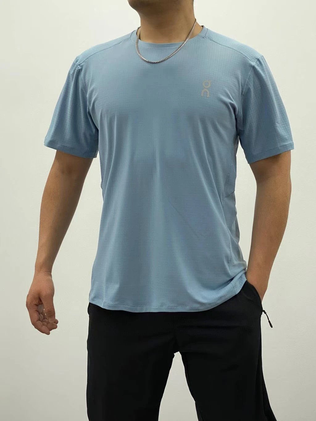 On Running Cloudswift Tech T-Shirt Gray - 17